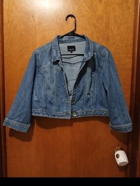 Rue21 Light Blue Cropped Denim Jacket